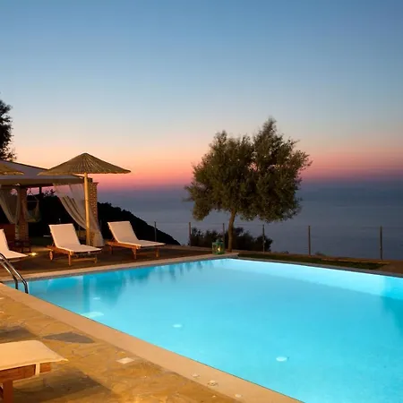 Villa Theathalatta Helios Tsoukaladhes