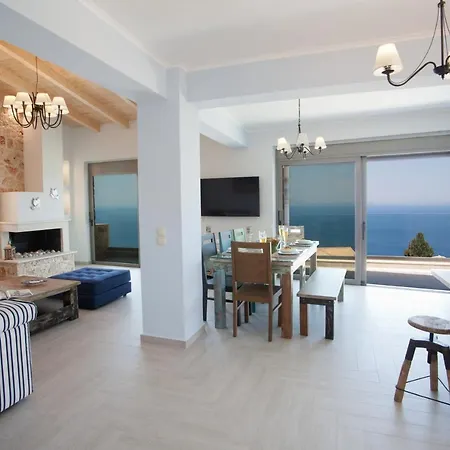 Villa Theathalatta Helios *